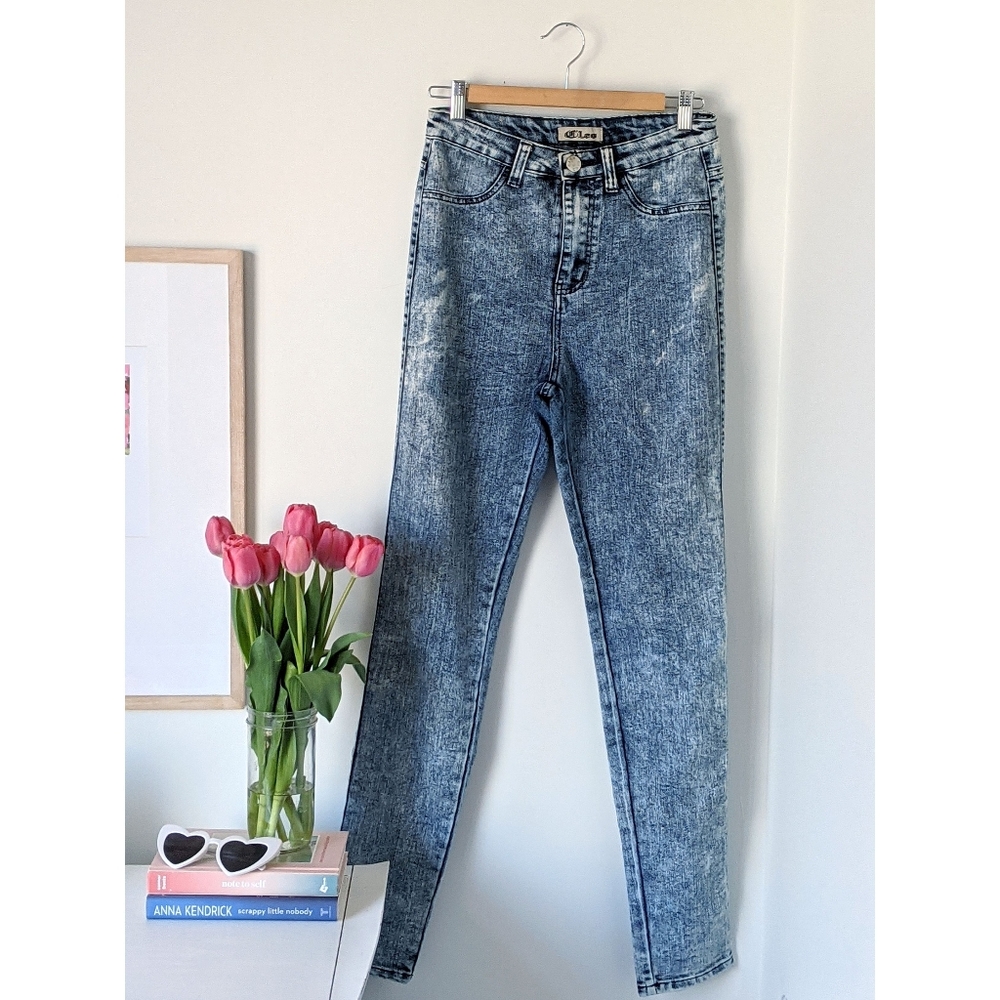high waisted acid wash slim leg jeans, size 7